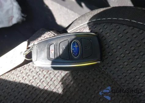 2021 Subaru Outback Premium z USA, uszkodzony, nr VIN 4S4BTAFC9M3124646